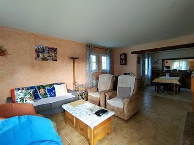 Maison - 102 m² - 5 pièces