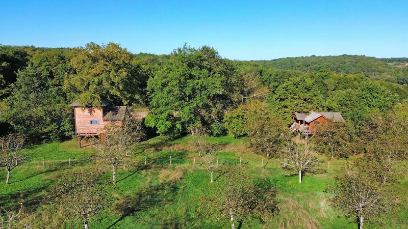 Propriété - 247 m² - 11 pièces