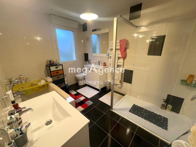 Maison - 169 m² - 7 pièces