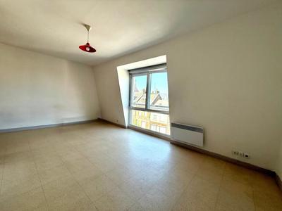 Studio - 28 m² - 1 pièce