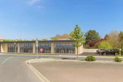 Local commercial - 100 m² - 1 pièce