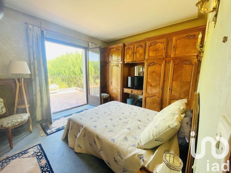 Maison de maîtres - 299 m² - 11 pièces