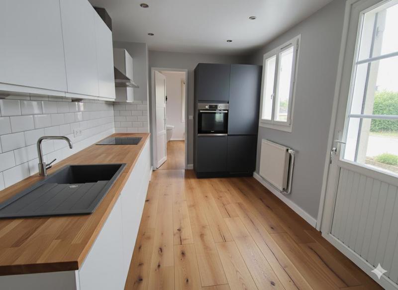 Maison - 92 m² - 4 pièces