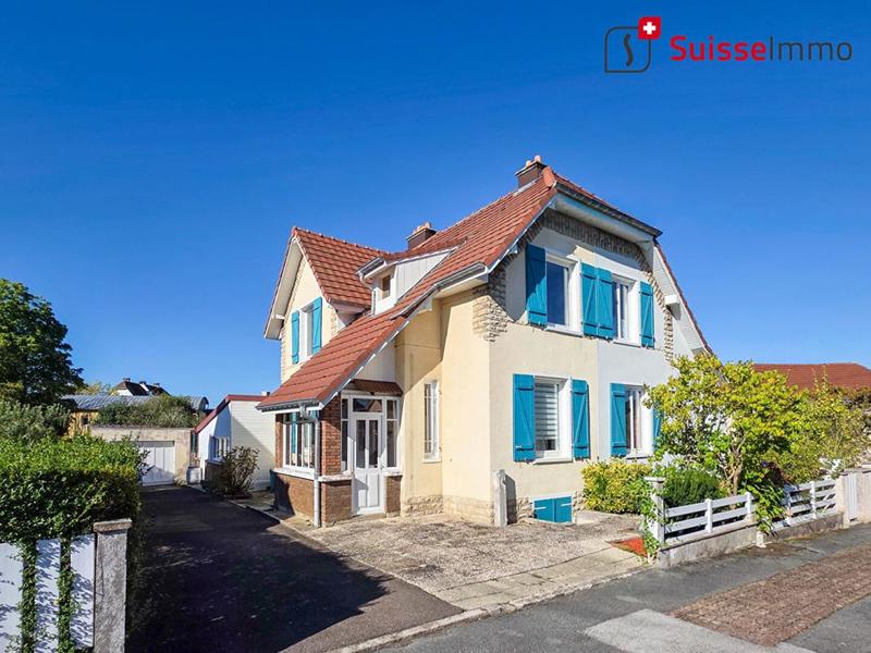 Maison - 140 m² - 6 pièces