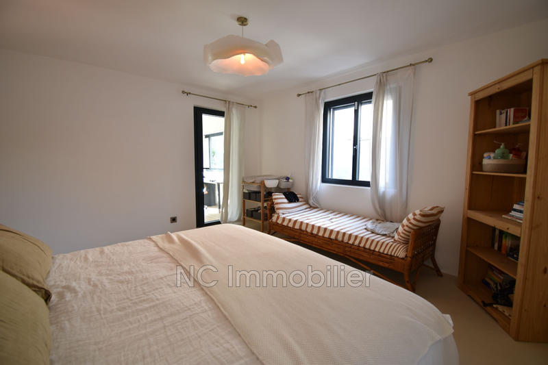 Maison - 205 m² - 7 pièces