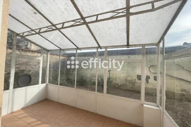 Maison - 265 m² - 8 pièces