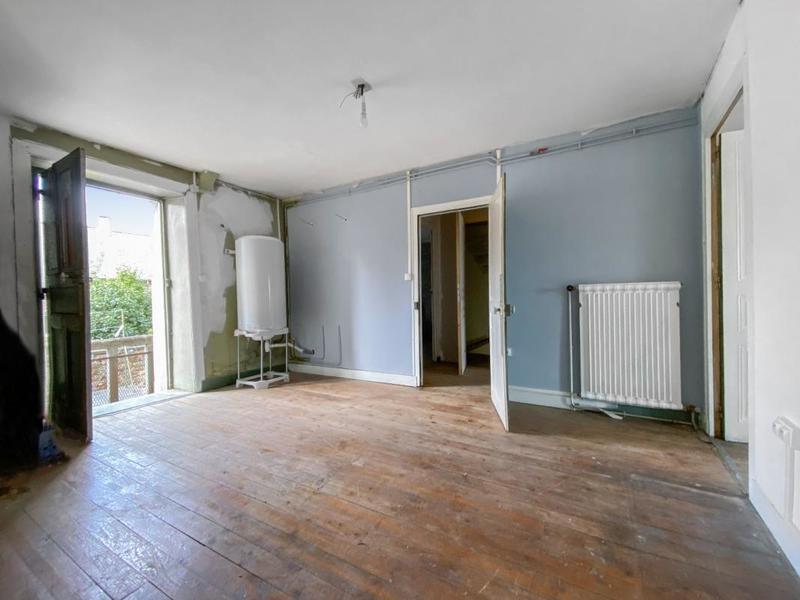 Immeuble - 181 m² - 8 pièces