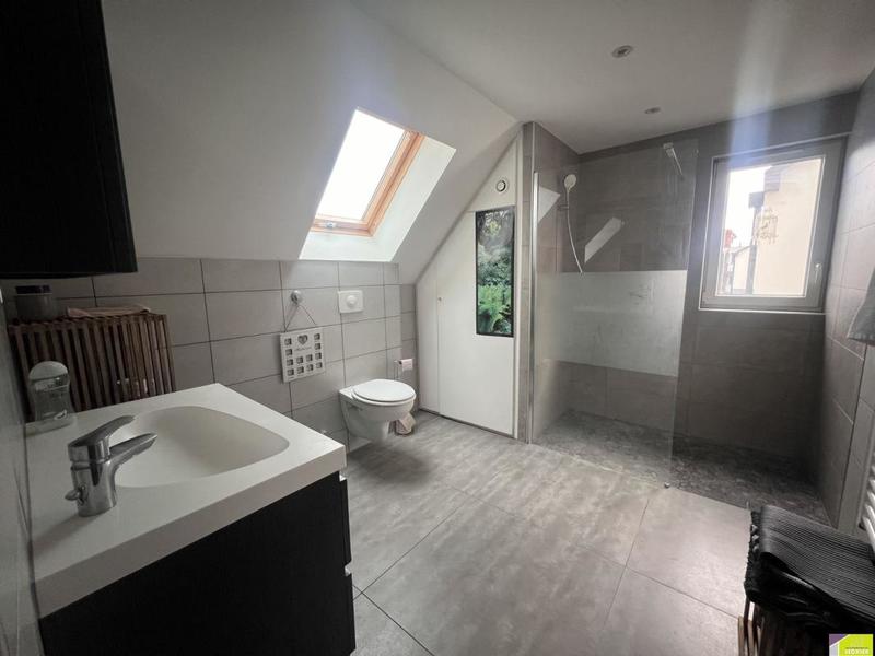 Maison traditionnelle - 91 m² - 4 pièces