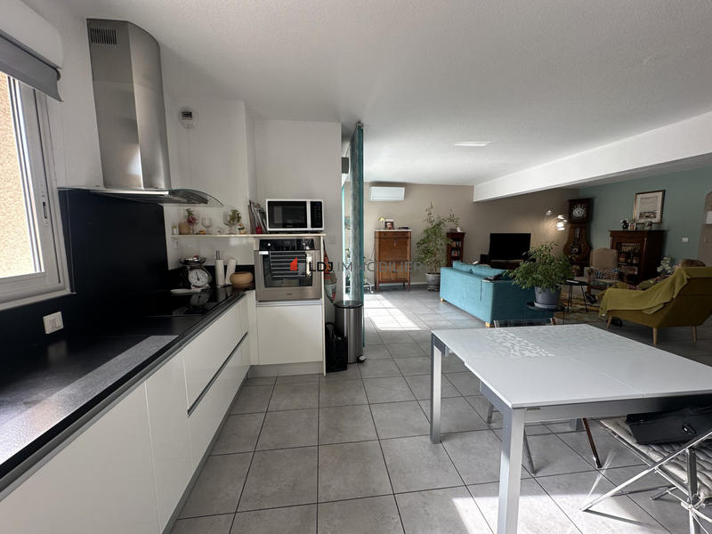 Appartement - 108 m² - 4 pièces