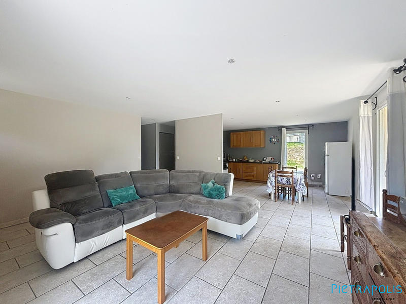 Villa - 97 m² - 5 pièces