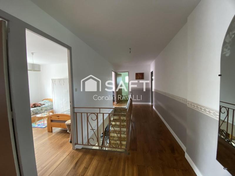 Maison - 157 m² - 6 pièces