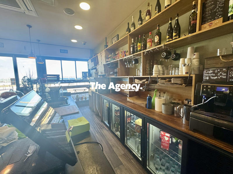 Fonds de commerce - Hôtellerie / Restauration - 64 m²