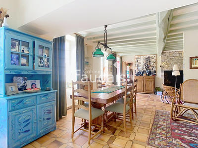 Maison de village - 230 m² - 8 pièces