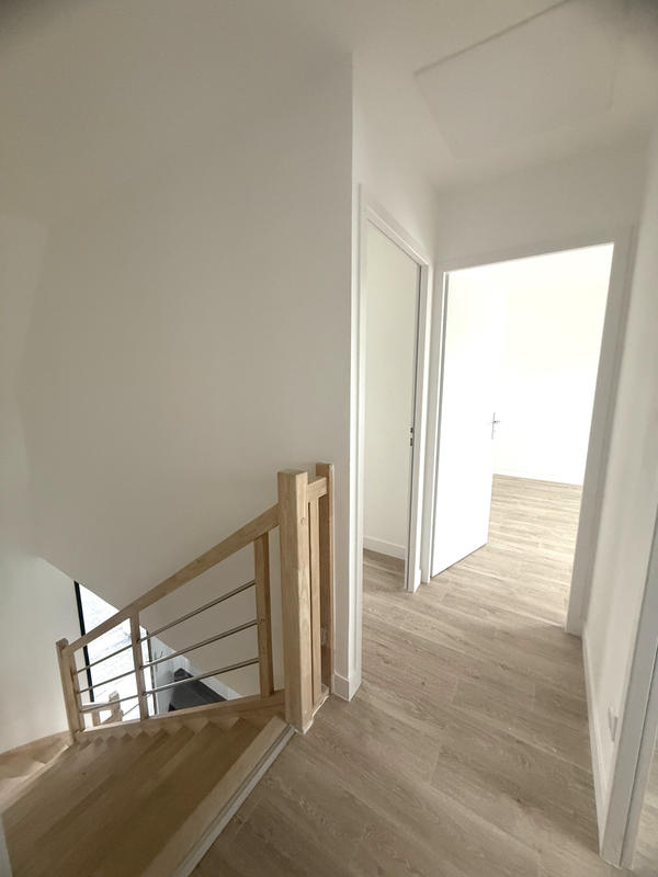Maison - 94 m² - 4 pièces