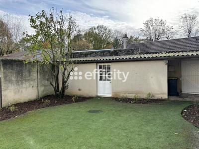 Maison - 87 m² - 5 pièces