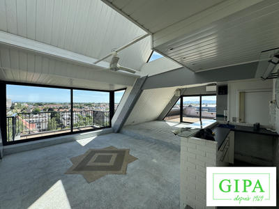 Appartement - 193 m² - 3 pièces