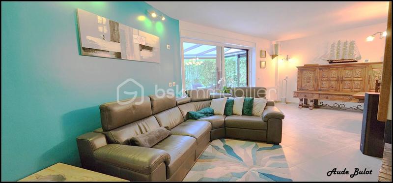 Demeure - 164 m² - 7 pièces