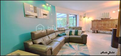 Demeure - 164 m² - 7 pièces