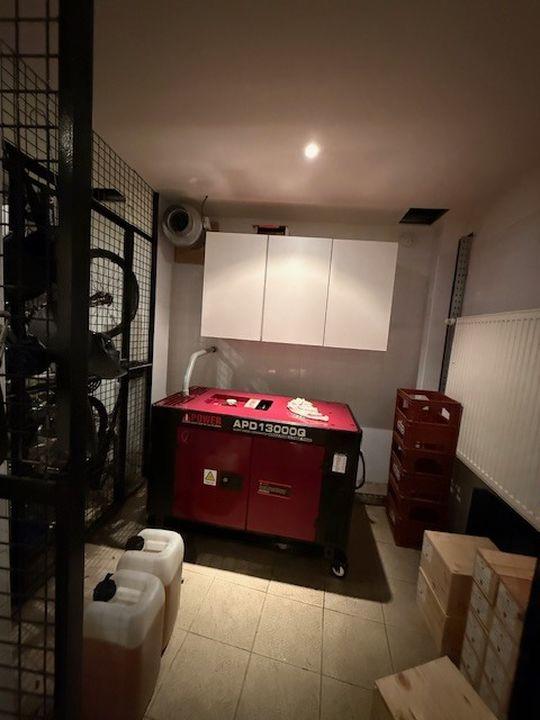 Demeure - 710 m² - 15 pièces