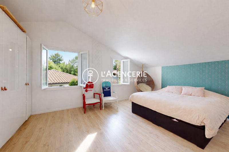 Maison - 149 m² - 5 pièces