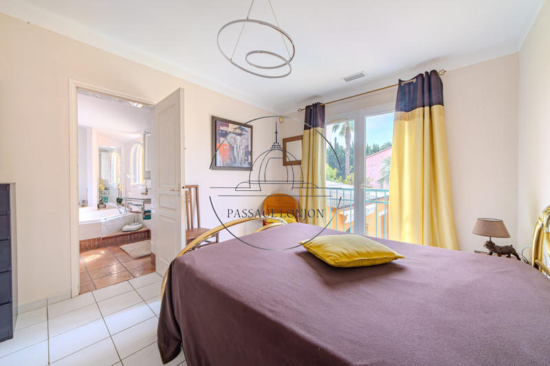 Mas - 155 m² - 6 pièces