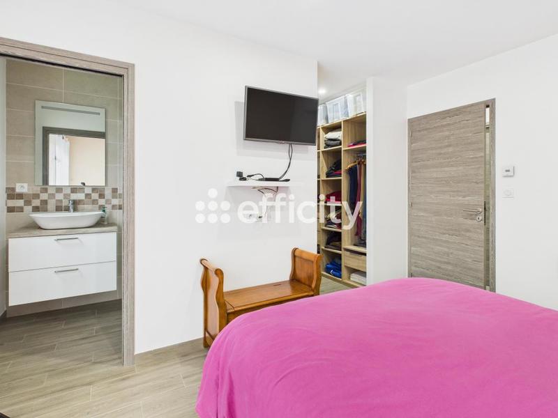 Maison - 142 m² - 5 pièces