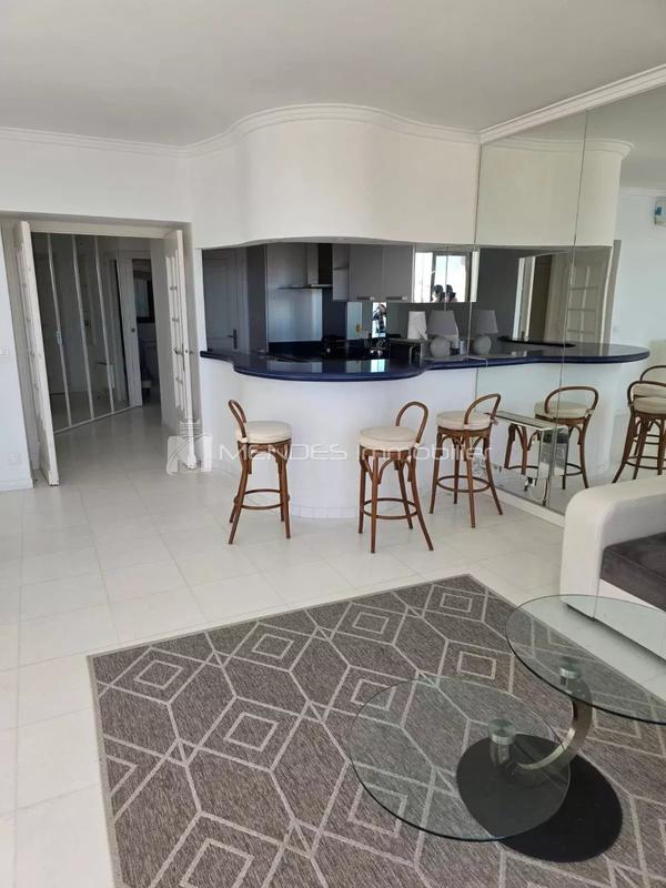 Appartement - 81 m² - 3 pièces