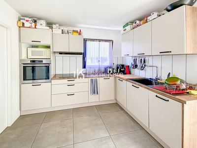 Appartement - 108 m² - 4 pièces