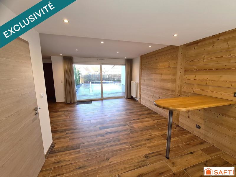 Maison - 262 m² - 12 pièces
