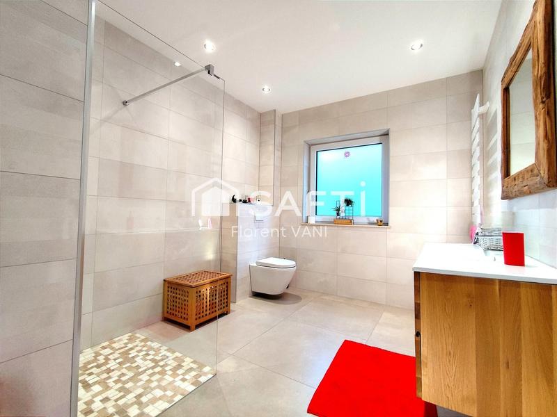 Maison - 160 m² - 6 pièces