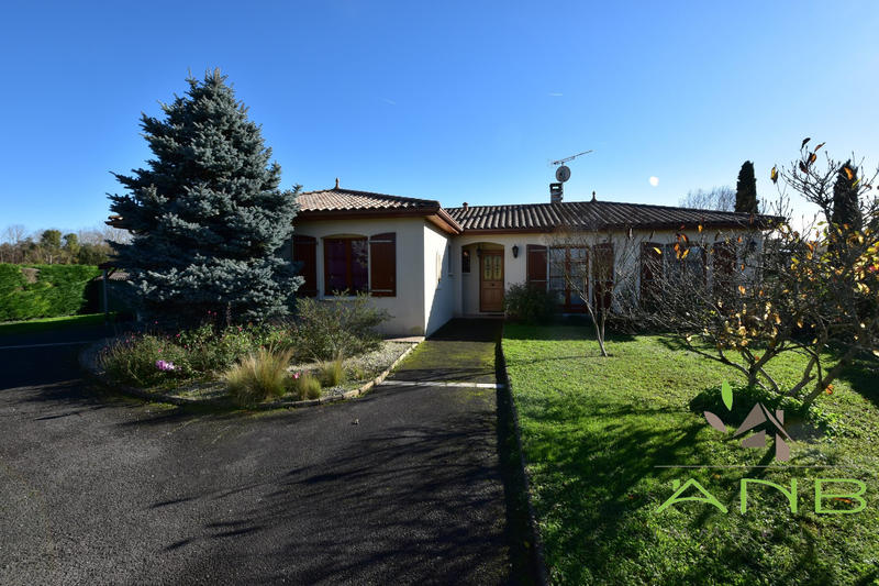 Maison - 120 m² - 6 pièces