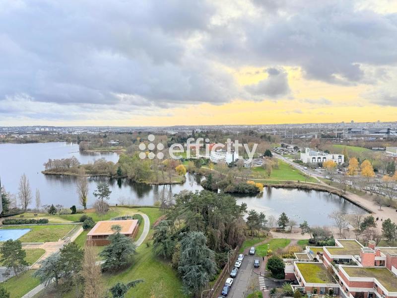 Appartement ancien - 90 m² - 4 pièces