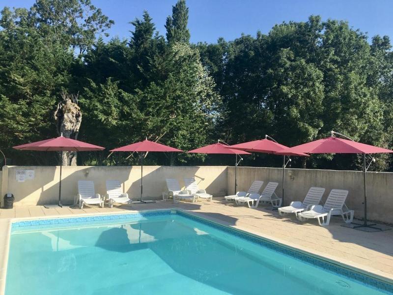 Propriété - 511 m² - 35 pièces