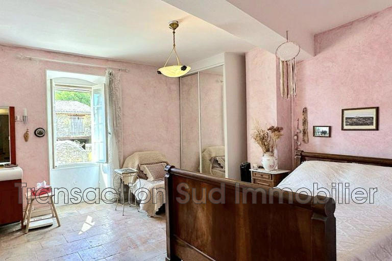 Demeure - 106 m² - 5 pièces