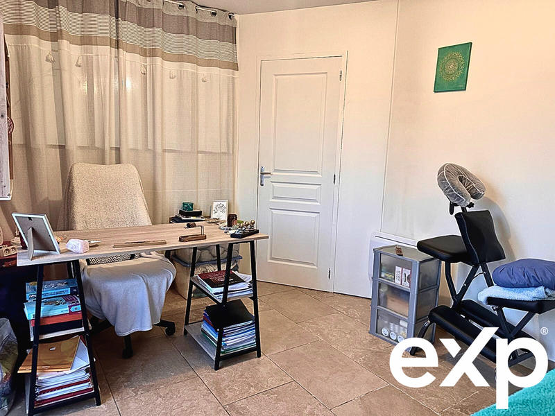 Maison - 170 m² - 9 pièces