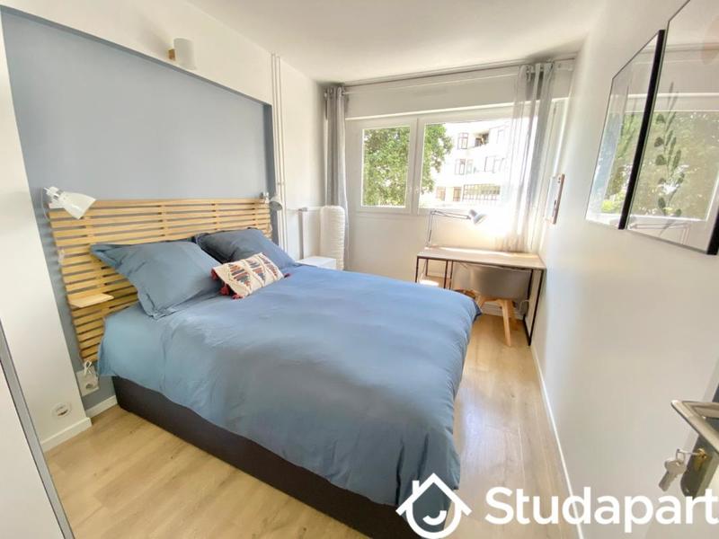 Chambre - 10 m² - 1 pièce