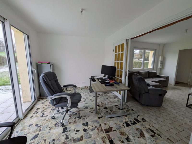 Maison - 104 m² - 4 pièces