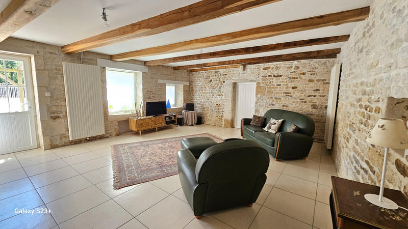 Maison - 400 m² - 11 pièces