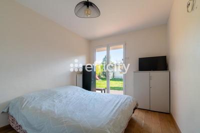 Pavillon - 105 m² - 6 pièces