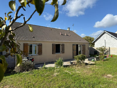 Maison - 99 m² - 5 pièces