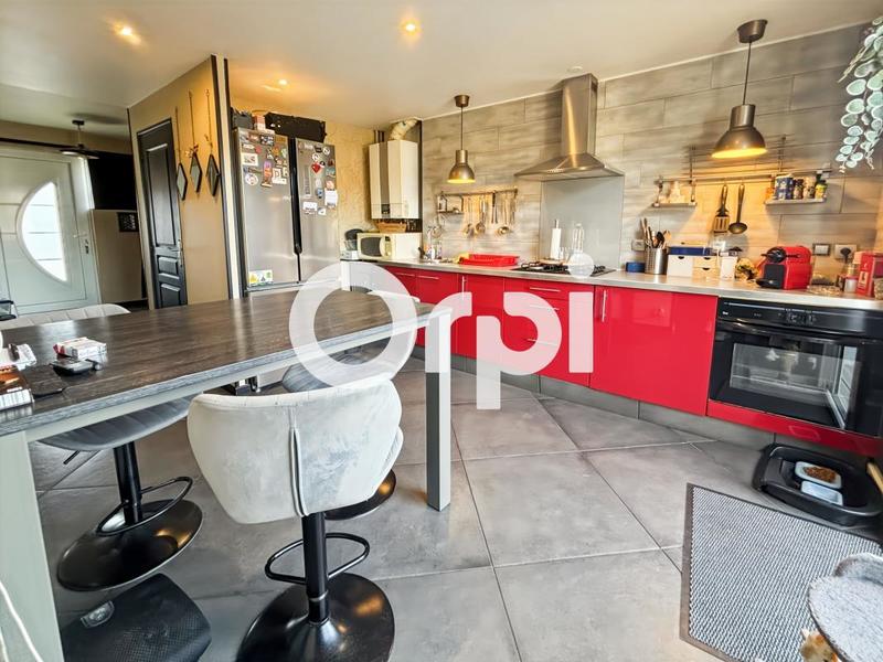 Maison - 96 m² - 4 pièces