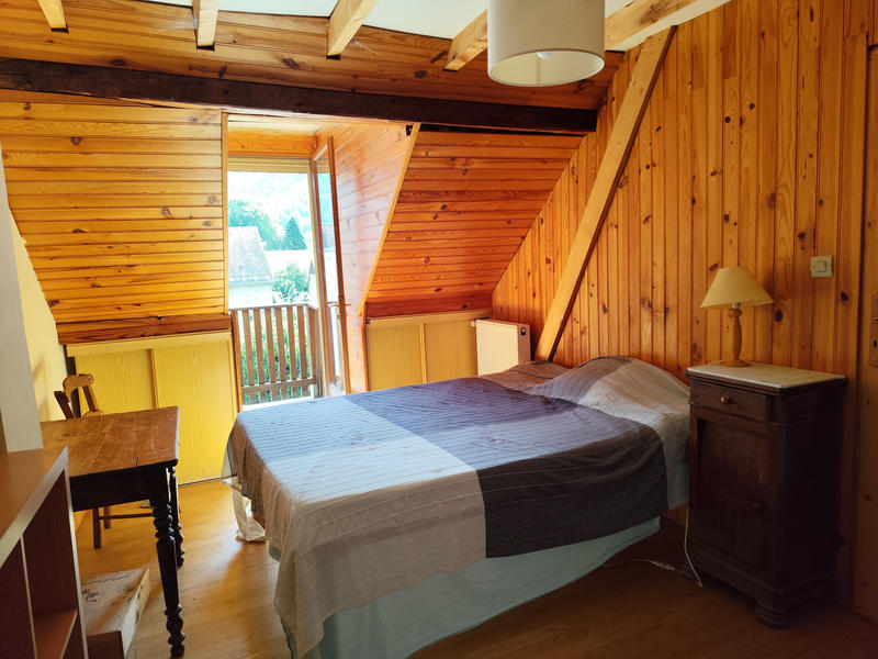 Maison - 104 m² - 5 pièces