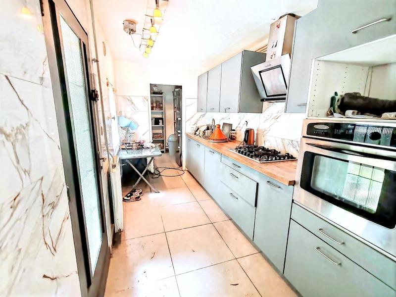 Maison - 96 m² - 5 pièces