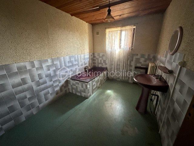 Immeuble - 300 m² - 12 pièces