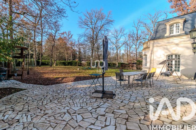 Maison de maîtres - 373 m² - 8 pièces