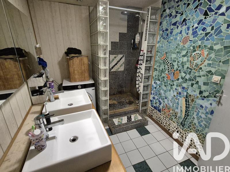 Maison - 136 m² - 7 pièces