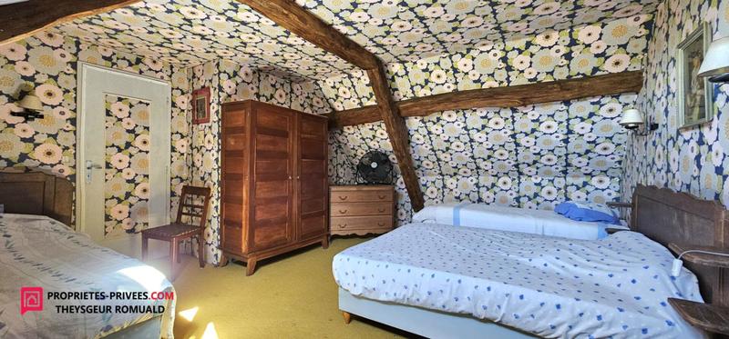 Maison - 200 m² - 5 pièces