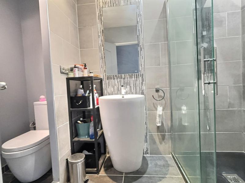 Maison - 140 m² - 8 pièces