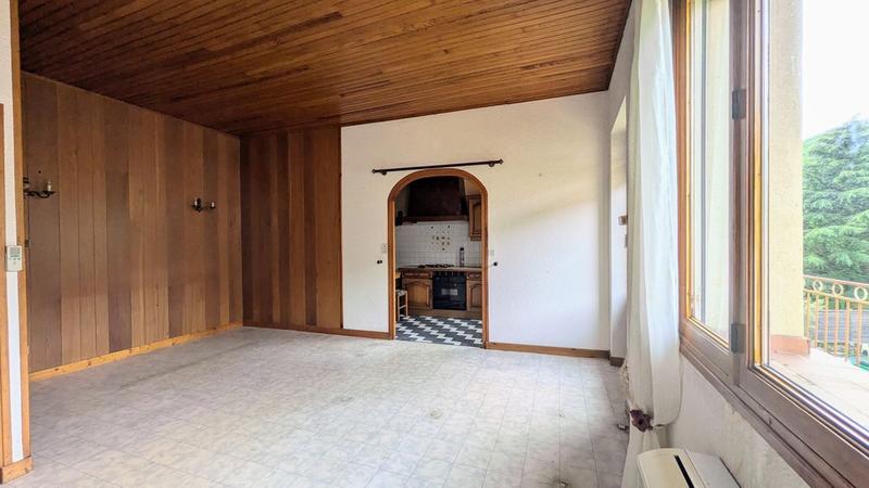 Maison - 208 m² - 5 pièces