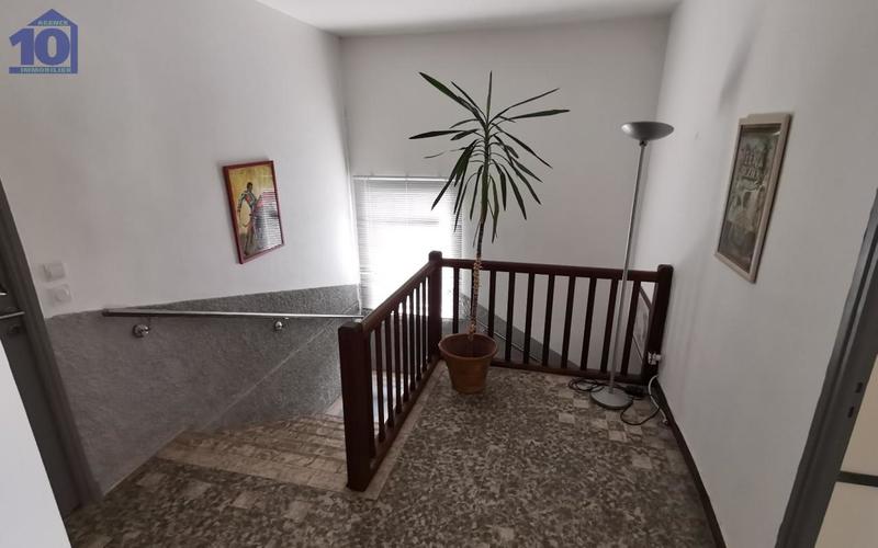 Appartement - 168 m² - 6 pièces